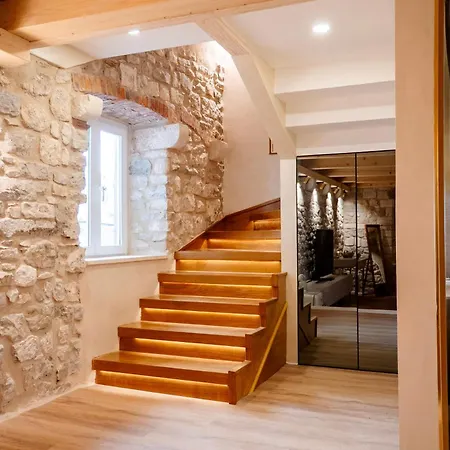 Laurentius Heritage Luxury Diocletian Palace 3* Split