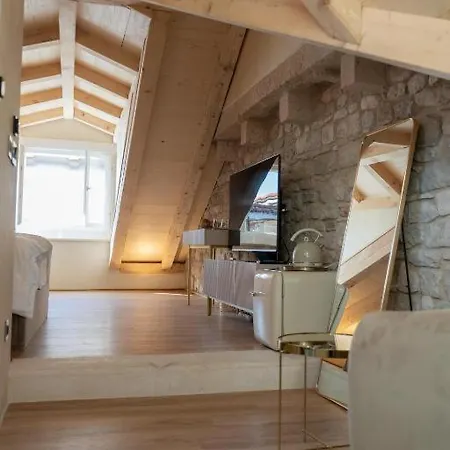 Laurentius Heritage Luxury Diocletian Palace 4* Спліт