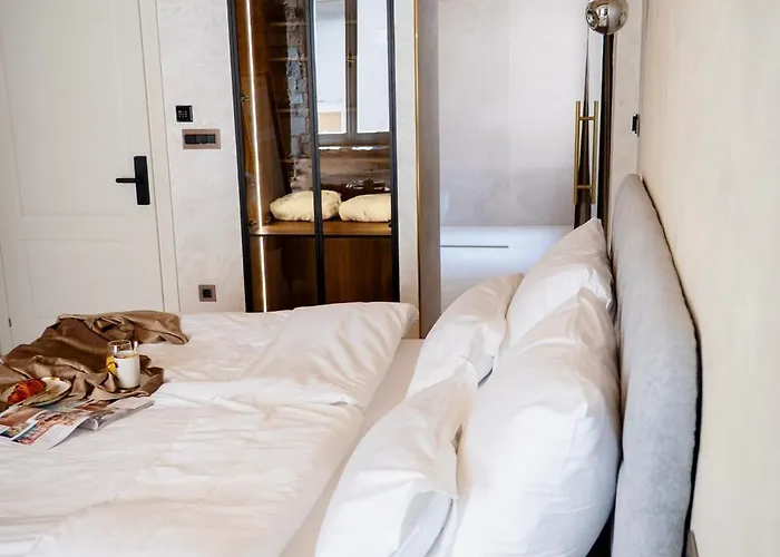Laurentius Heritage Luxury Diocletian Palace Bed & Breakfast