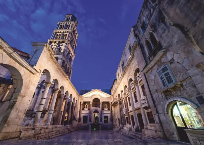 Laurentius Heritage Luxury Diocletian Palace 3* Split